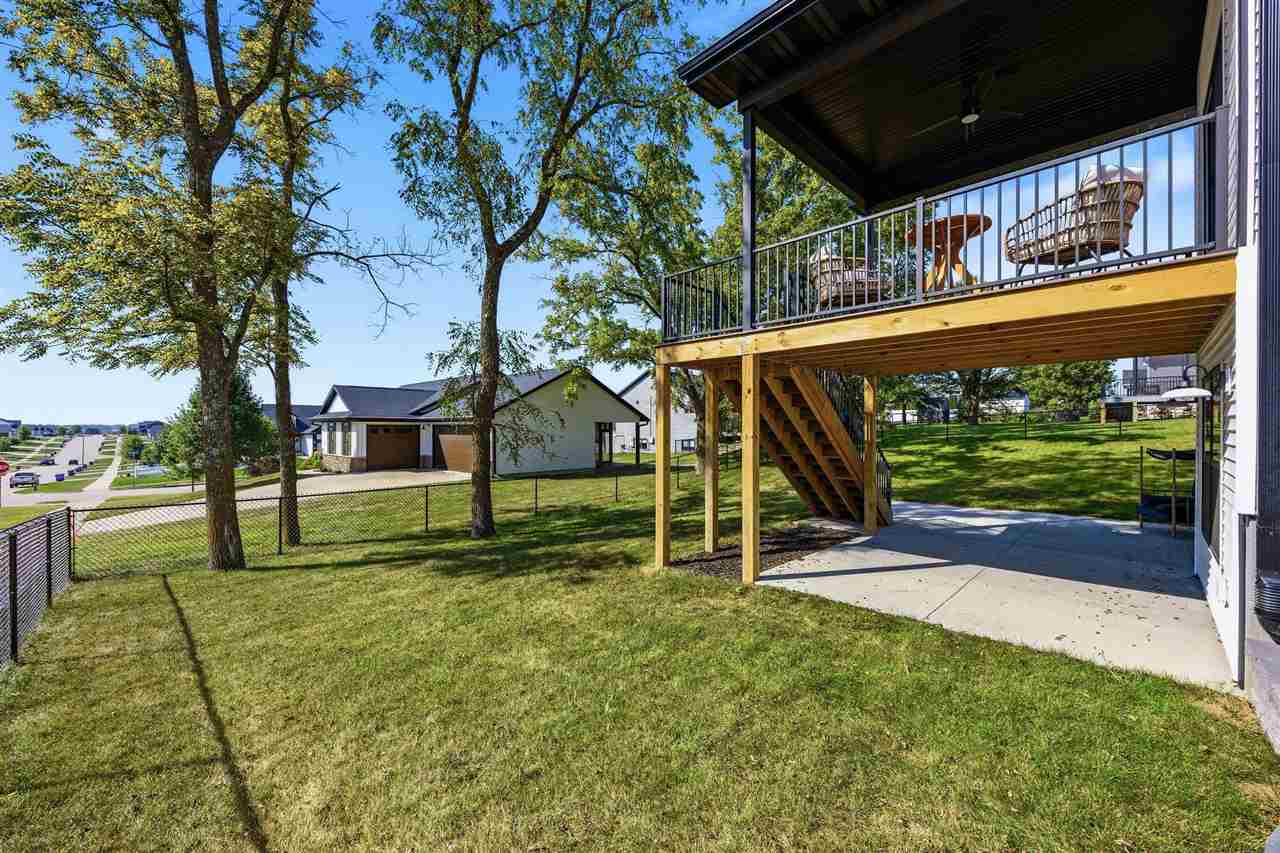 521 Elizabeth Lane Tiffin IA 52340