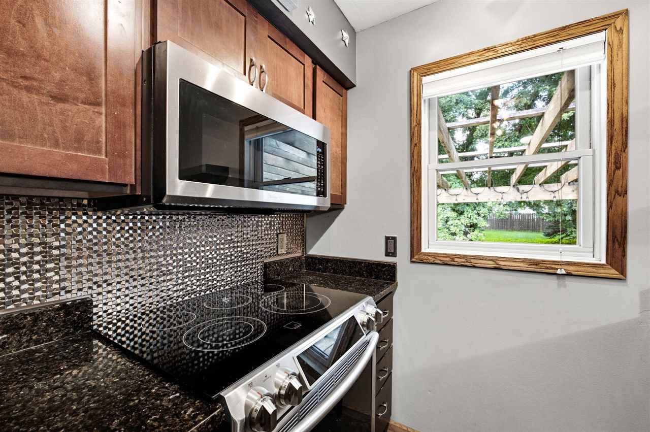 331 Blackberry Avenue Riverside IA 52327
