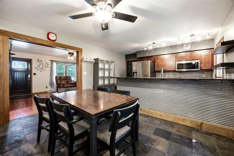 331 Blackberry Avenue Riverside IA 52327