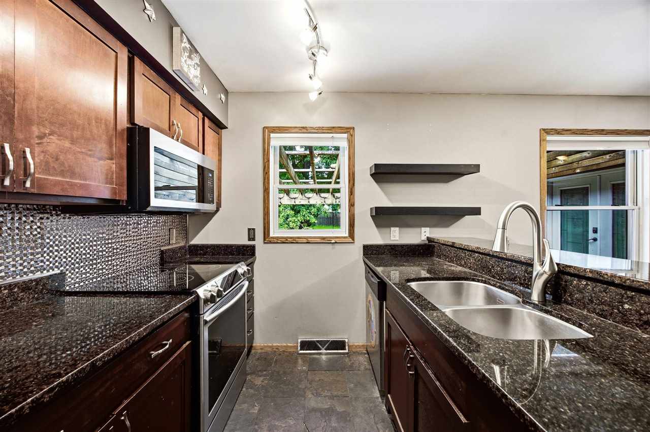 331 Blackberry Avenue Riverside IA 52327