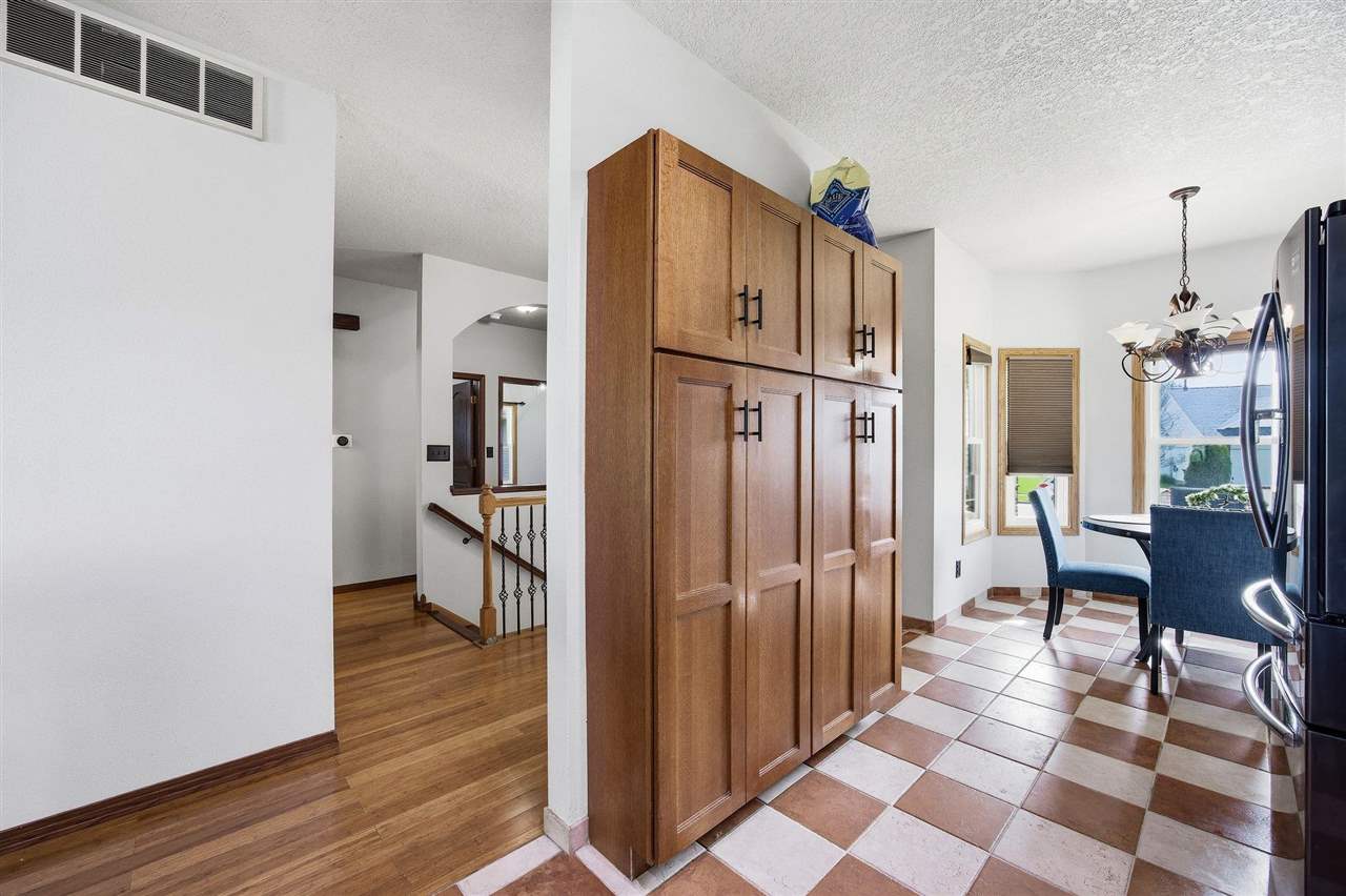 125 Stanwyck Drive Iowa City IA 52240