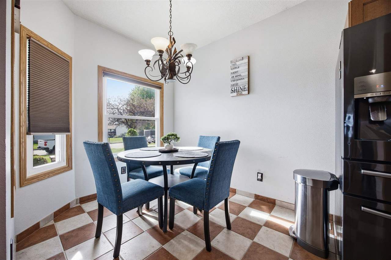 125 Stanwyck Drive Iowa City IA 52240