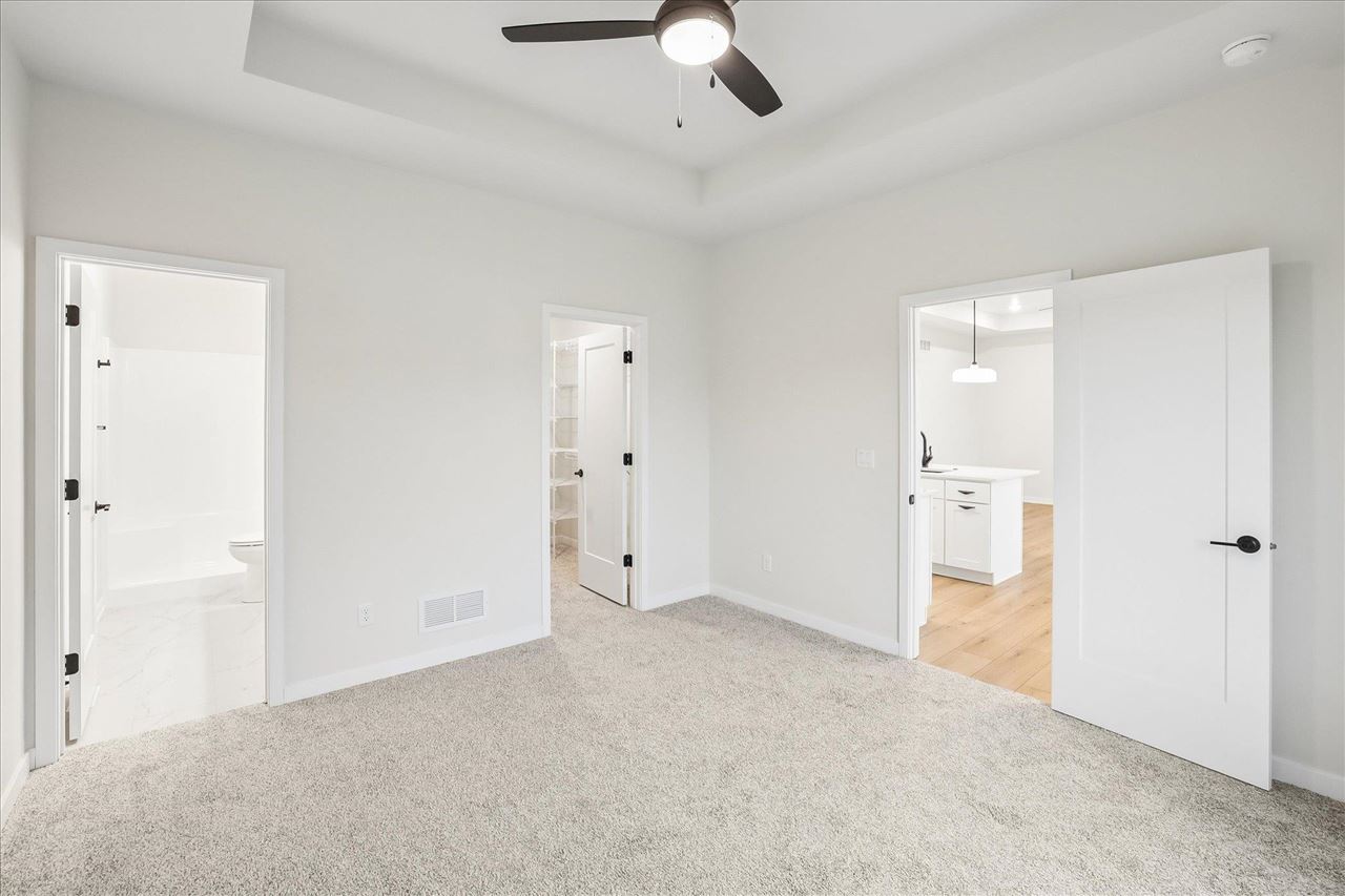 460 S Seven Oaks Road North Liberty IA 52317
