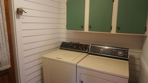 404 S Center Street Lone Tree IA 52755