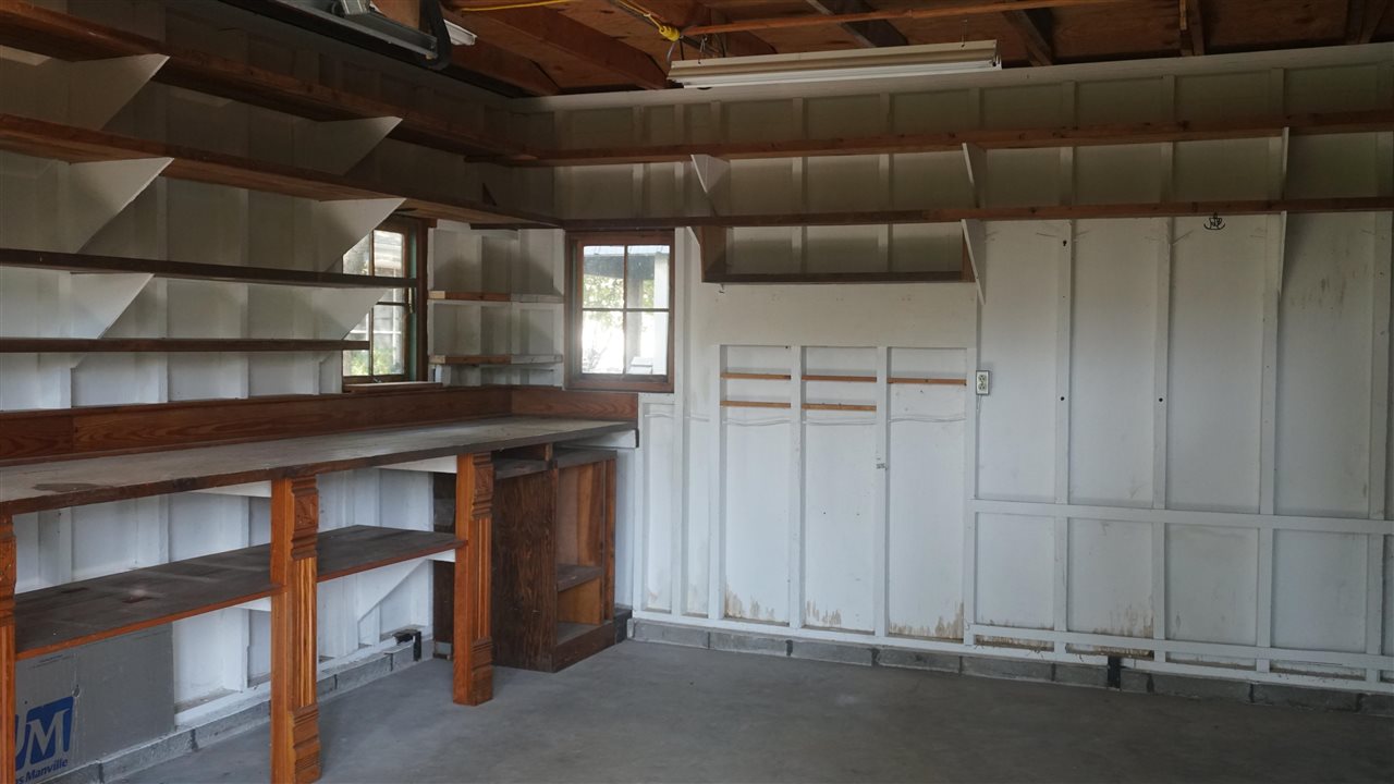 404 S Center Street Lone Tree IA 52755
