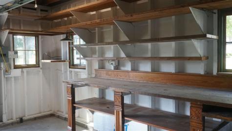 404 S Center Street Lone Tree IA 52755