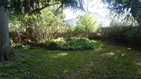 404 S Center Street Lone Tree IA 52755