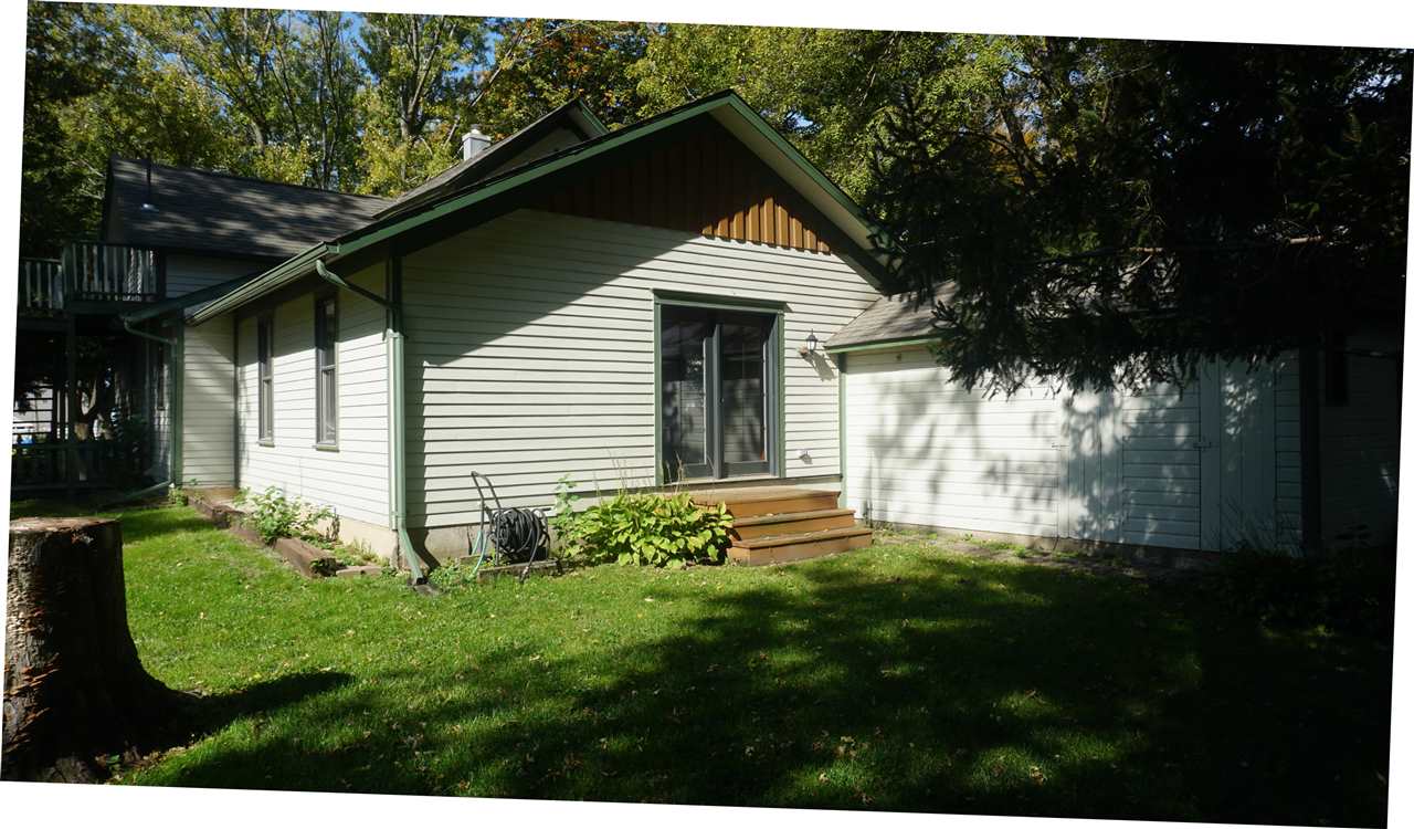 404 S Center Street Lone Tree IA 52755