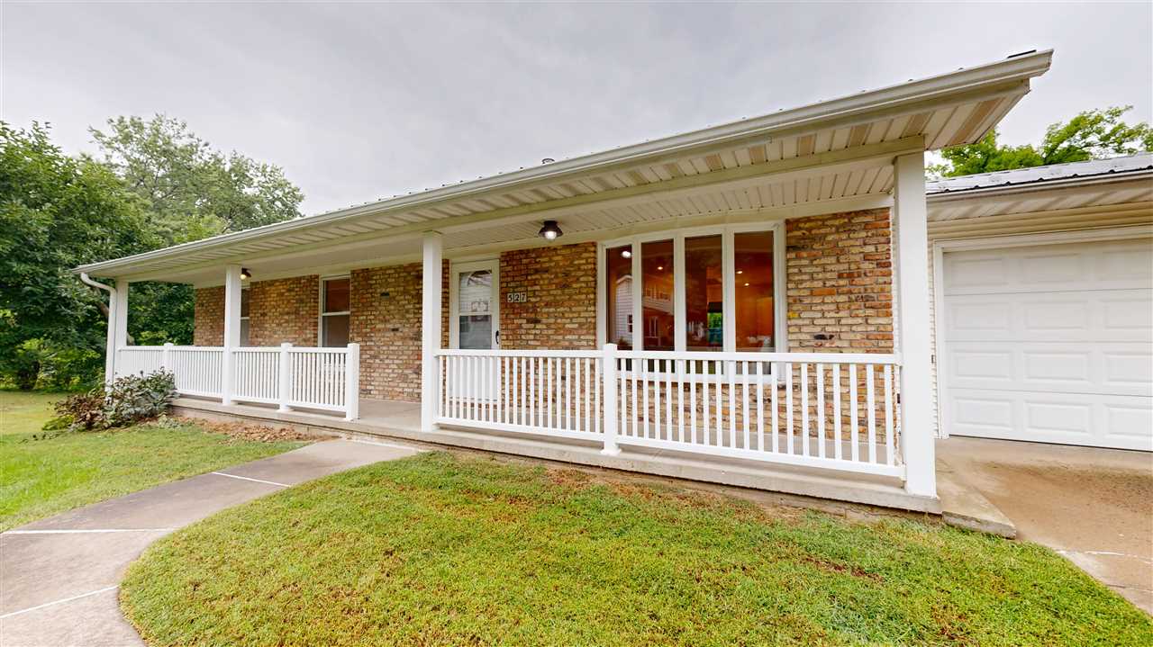 527 Mahaska Court Iowa City IA 52246