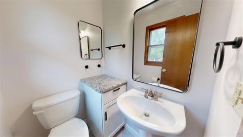 527 Mahaska Court Iowa City IA 52246