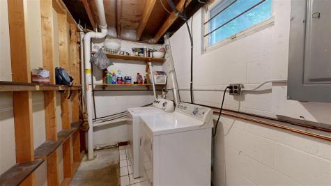527 Mahaska Court Iowa City IA 52246
