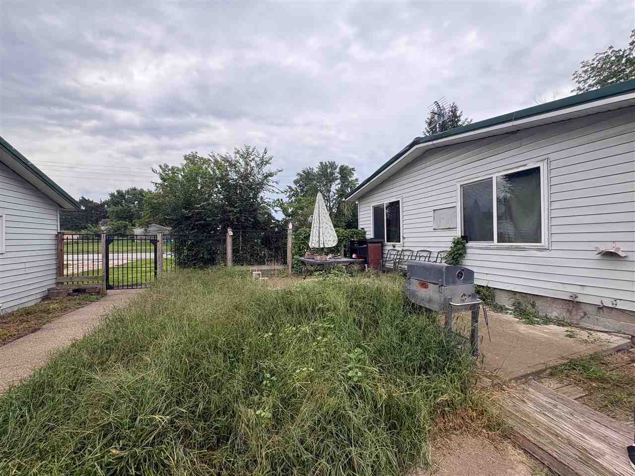 105 W Clay Street Other IA 50216