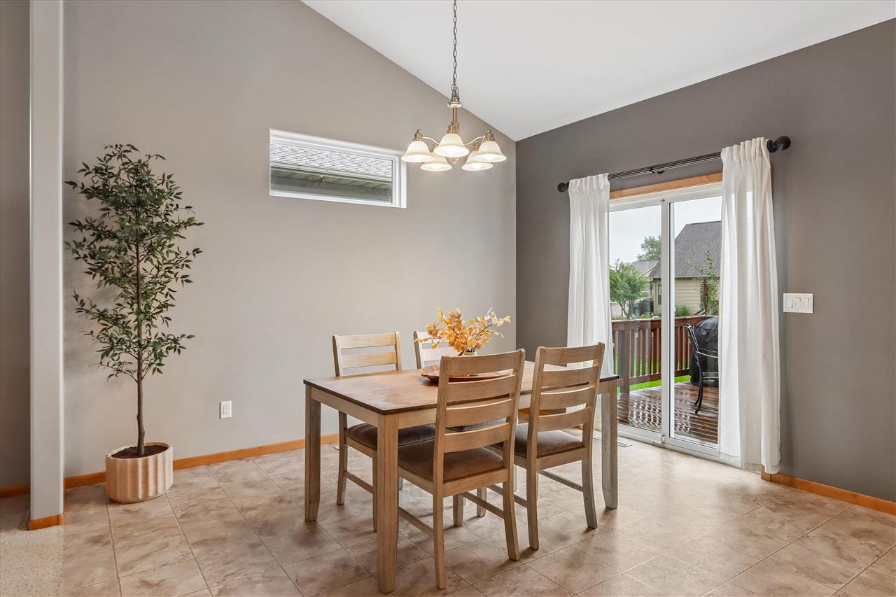 230 Lockview Avenue North Liberty IA 52317
