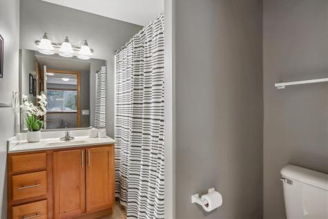 230 Lockview Avenue North Liberty IA 52317