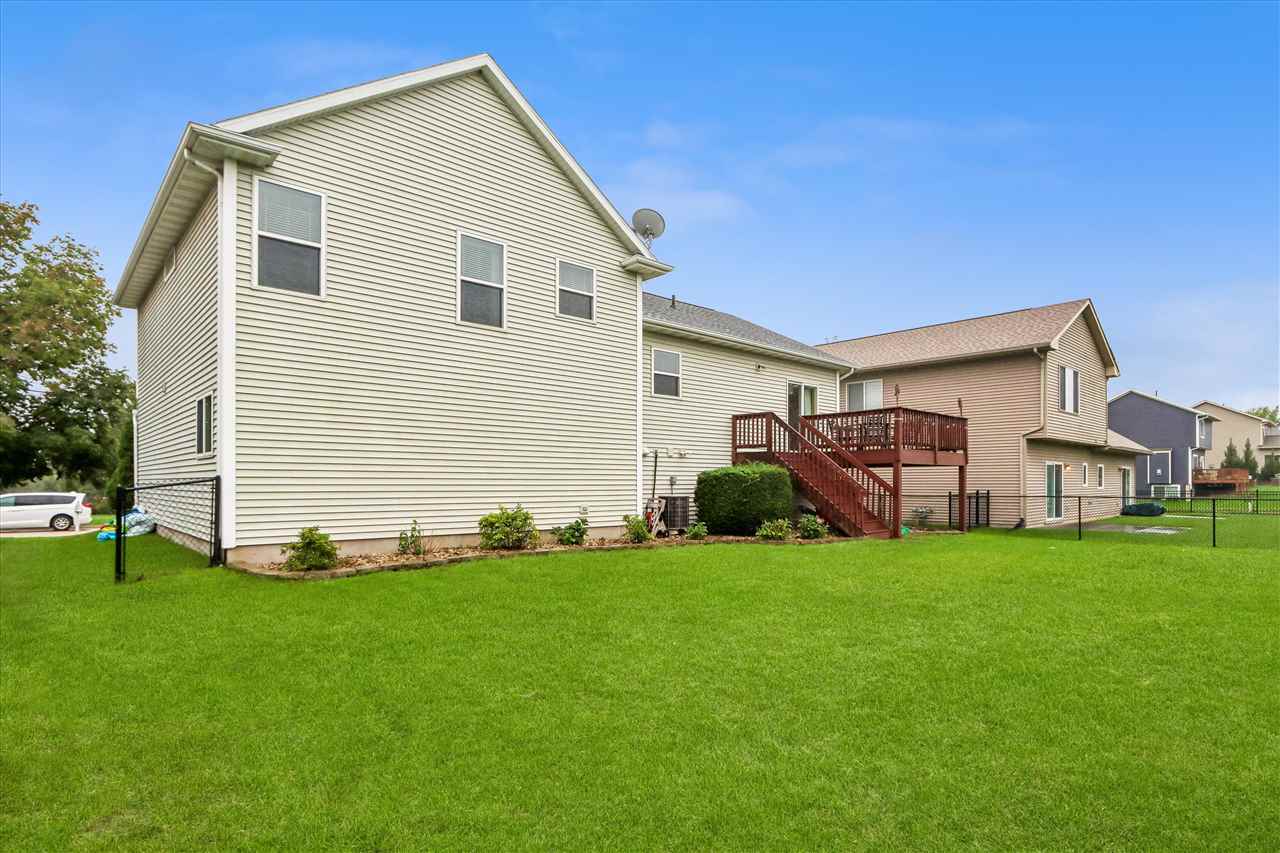 230 Lockview Avenue North Liberty IA 52317