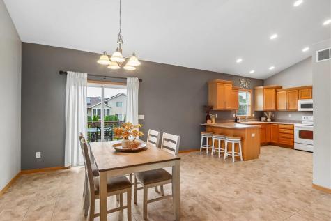 230 Lockview Avenue North Liberty IA 52317