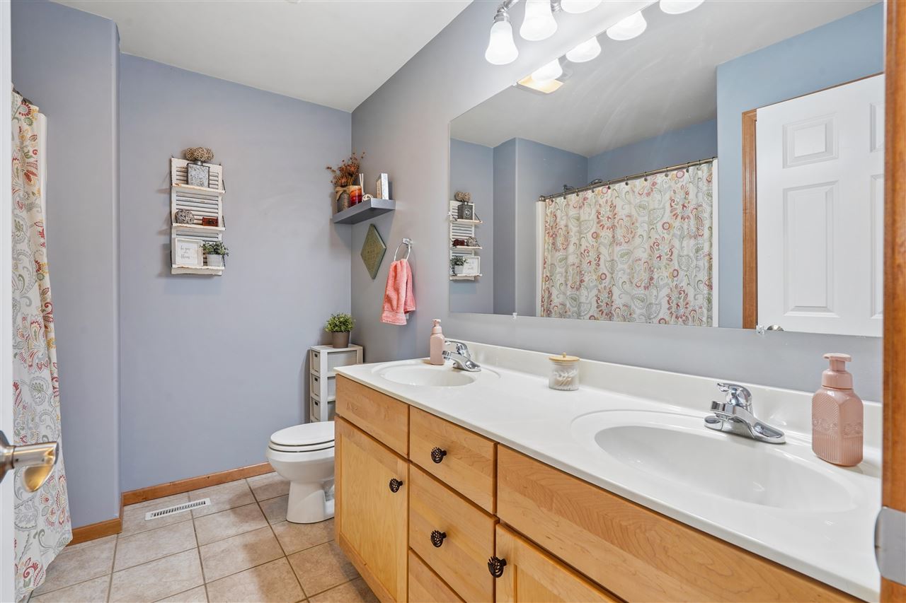 2105 Catherine Court Marion IA 52302