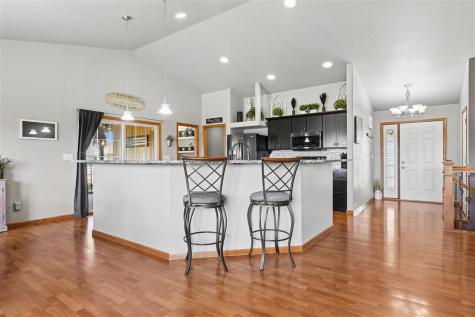 2105 Catherine Court Marion IA 52302