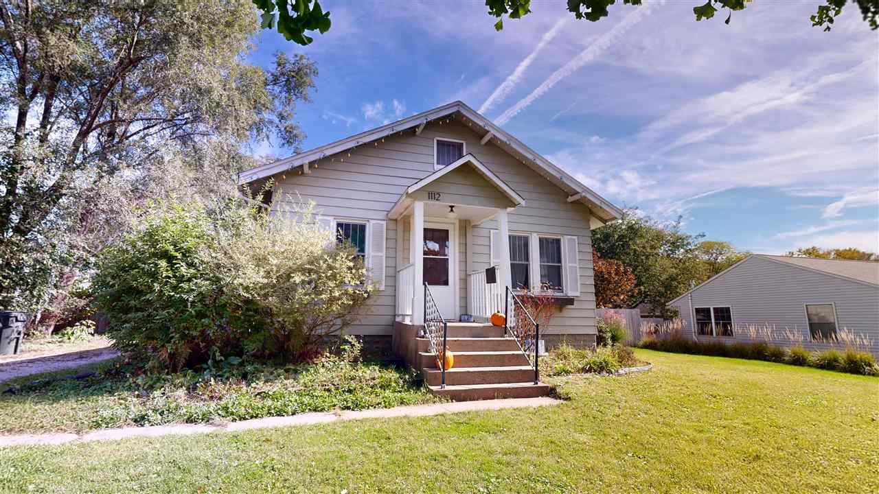 1112 2nd Avenue Iowa City IA 52240-2002