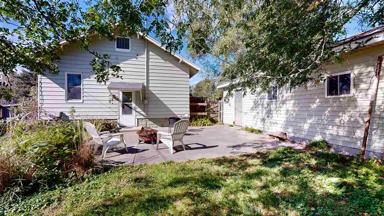 1112 2nd Avenue Iowa City IA 52240-2002