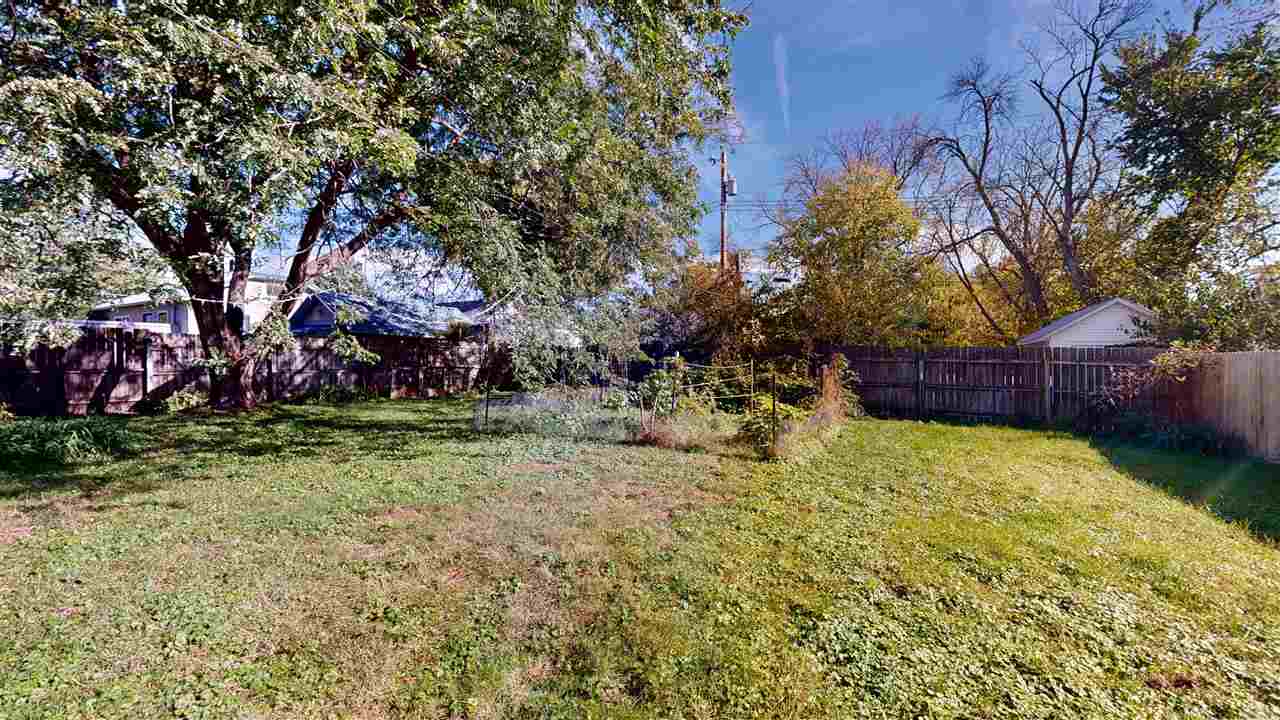 1112 2nd Avenue Iowa City IA 52240-2002