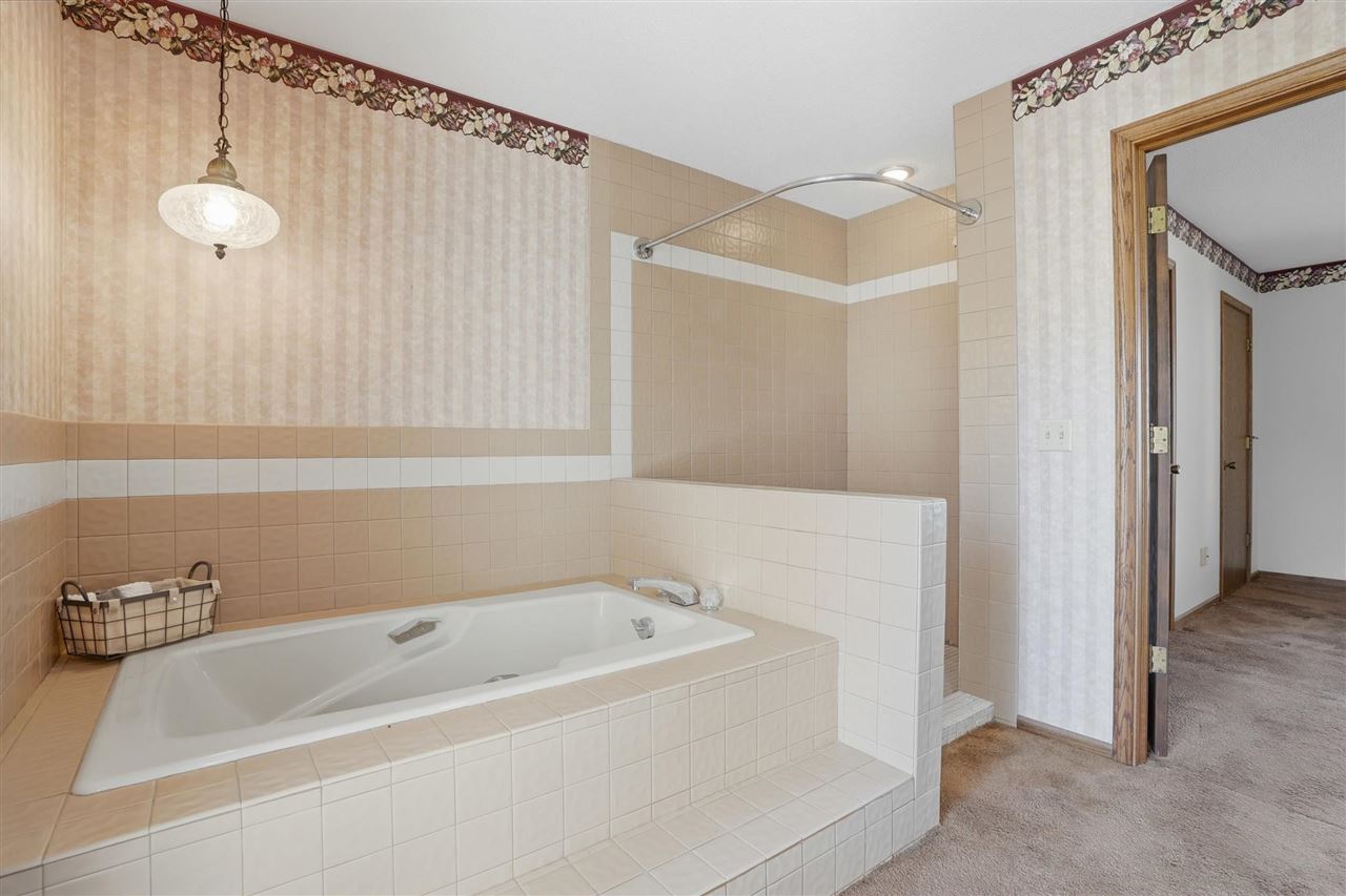 211 N Jefferson Street Keota IA 52248