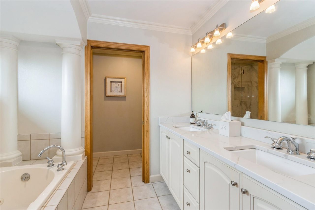 1351 Prairie Grass Lane Iowa City IA 52246