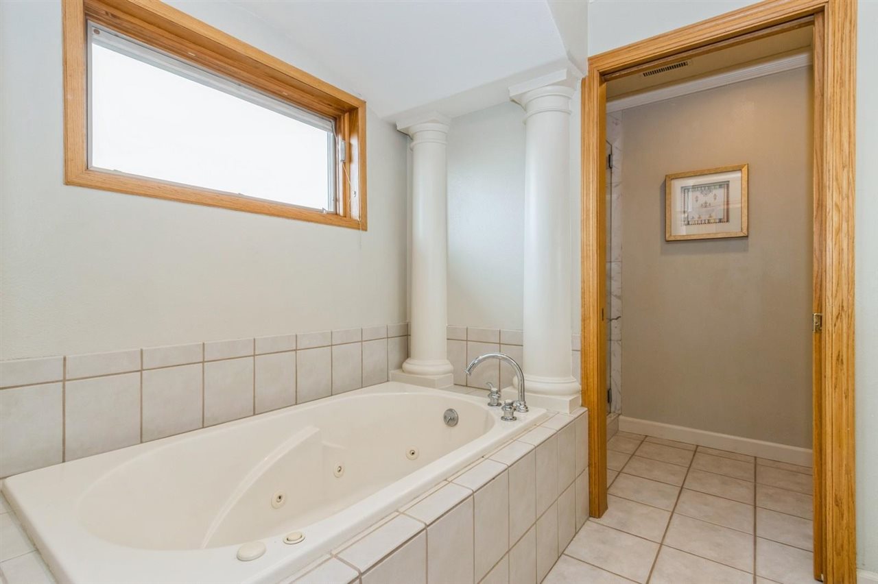 1351 Prairie Grass Lane Iowa City IA 52246