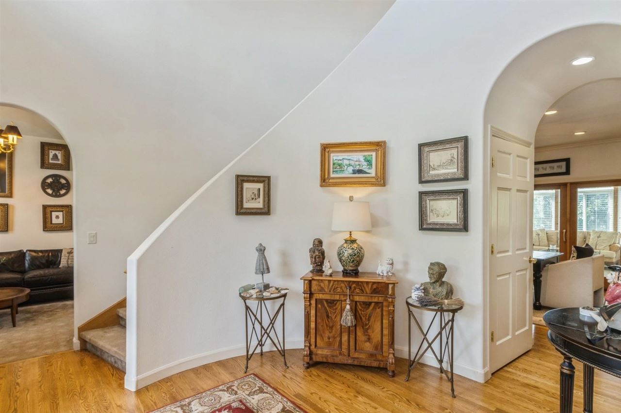 1351 Prairie Grass Lane Iowa City IA 52246