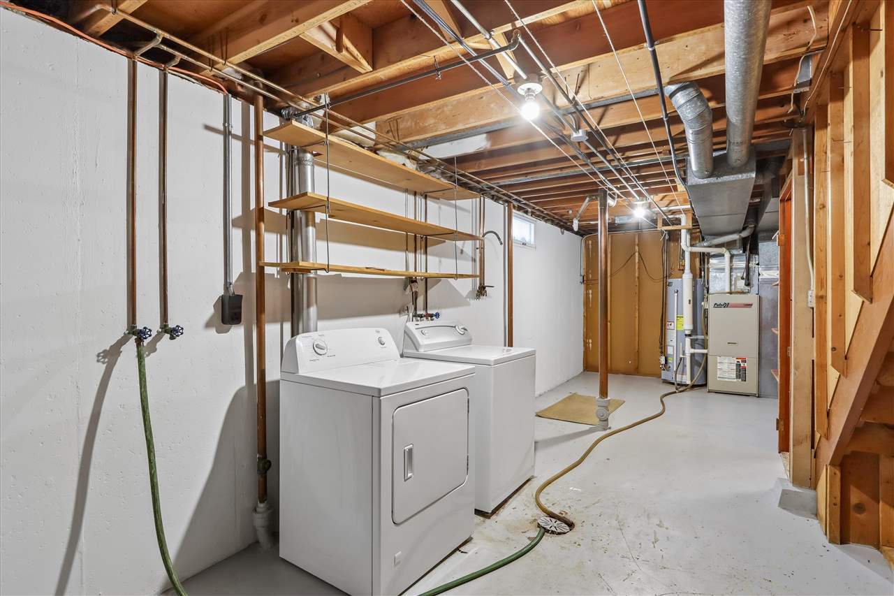 28 SW 29th Avenue Cedar Rapids IA 52404
