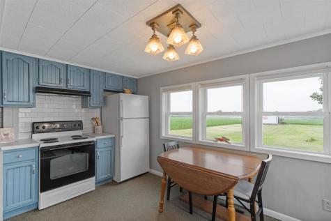 9996 W Avenue Columbus Junction IA 52738-0000