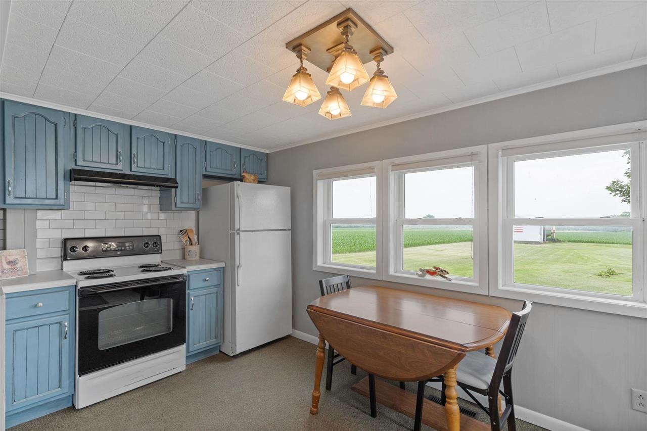 9996 W Avenue Columbus Junction IA 52738-0000