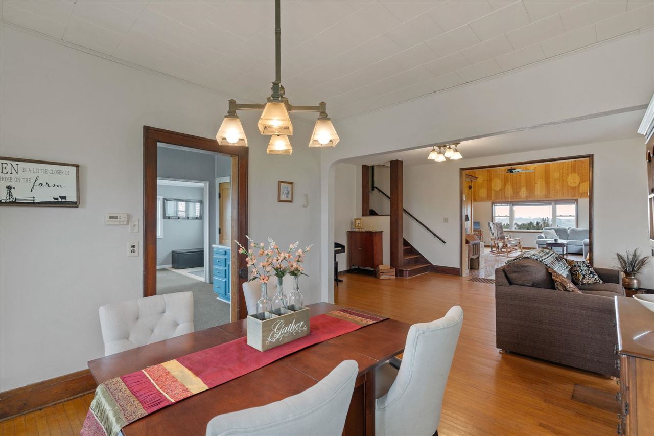 9996 W Avenue Columbus Junction IA 52738-0000