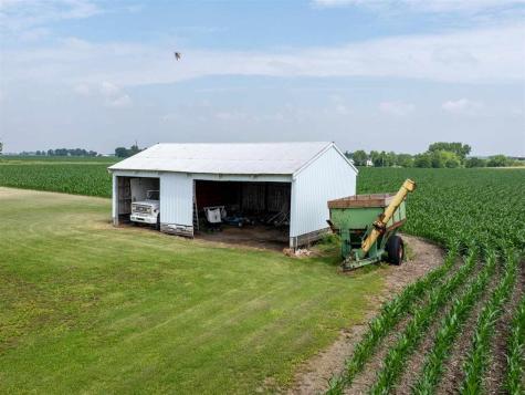 9996 W Avenue Columbus Junction IA 52738-0000