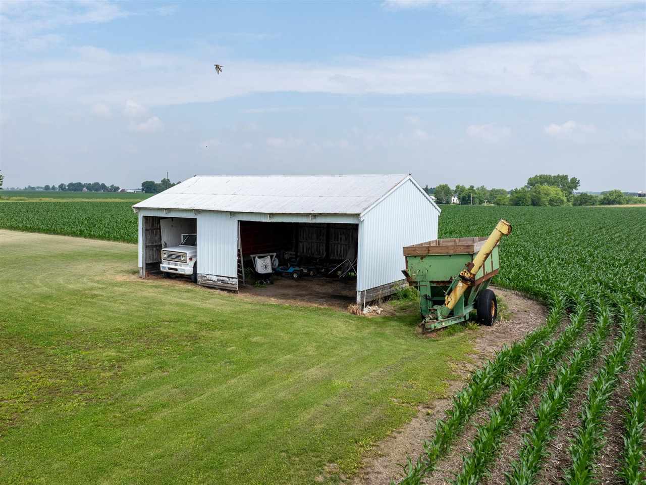 9996 W Avenue Columbus Junction IA 52738-0000