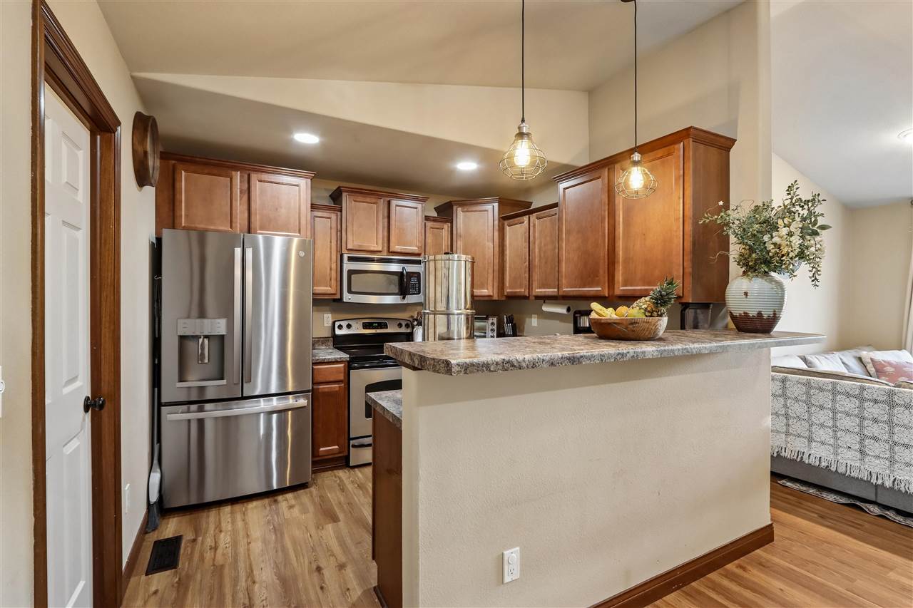 1542 Red Oak Drive North Liberty IA 52317