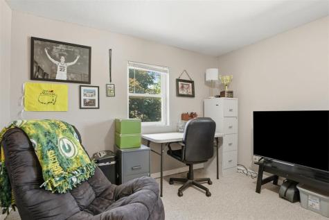 202 W Jayne Street Lone Tree IA 52755