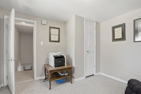 202 W Jayne Street Lone Tree IA 52755