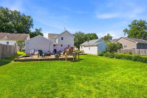 202 W Jayne Street Lone Tree IA 52755