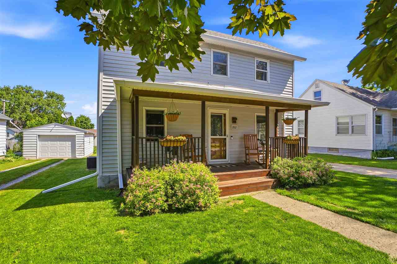 202 W Jayne Street Lone Tree IA 52755