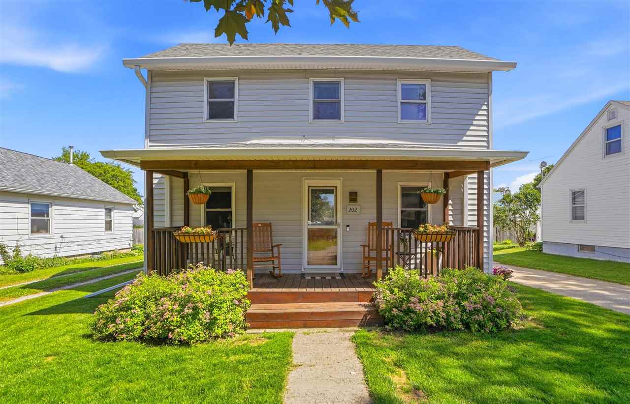 202 W Jayne Street Lone Tree IA 52755