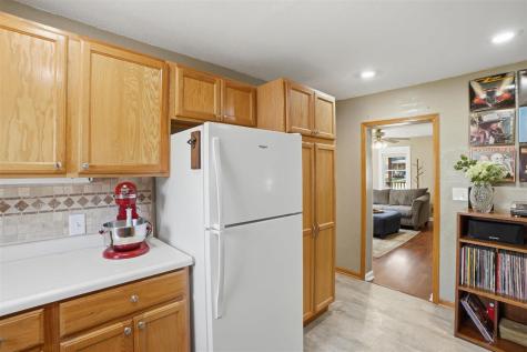 202 W Jayne Street Lone Tree IA 52755