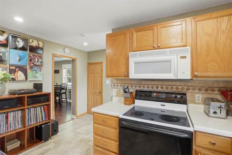 202 W Jayne Street Lone Tree IA 52755