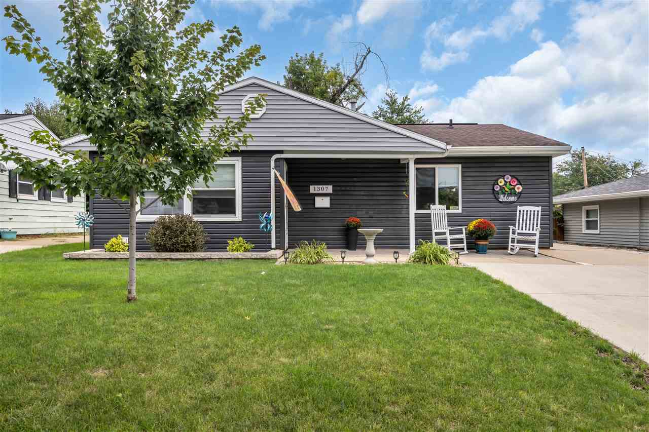 1307 18th Street Cedar Rapids IA 52404
