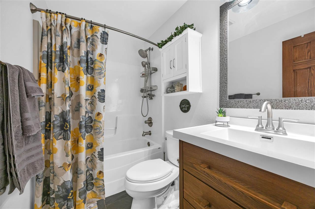1307 18th Street Cedar Rapids IA 52404