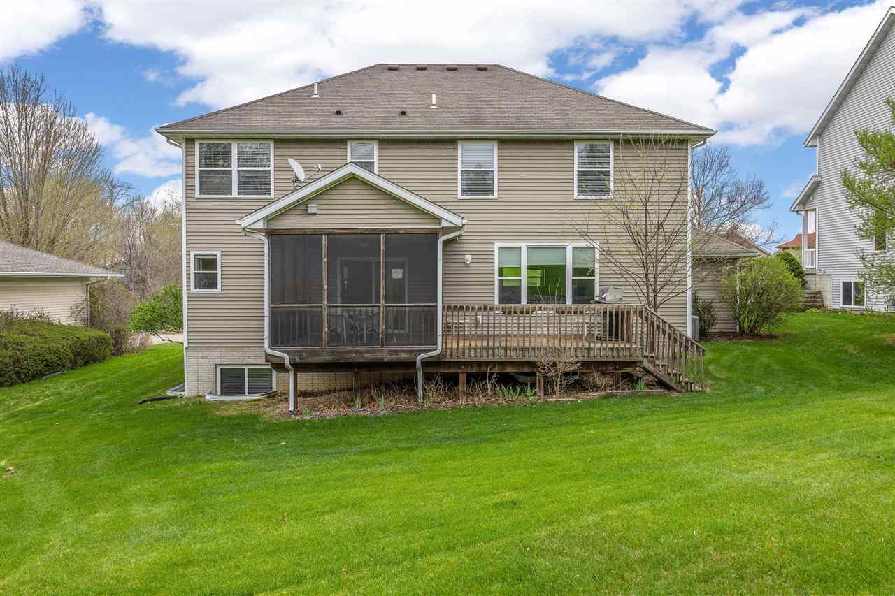 2812 Broken Woods Drive Coralville IA 52241