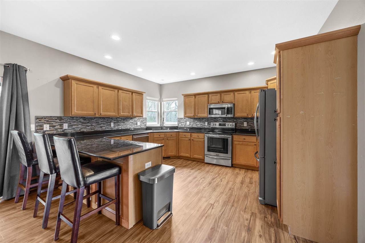 2812 Broken Woods Drive Coralville IA 52241