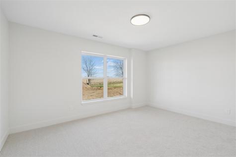 900 Crestview Drive Solon IA 52333