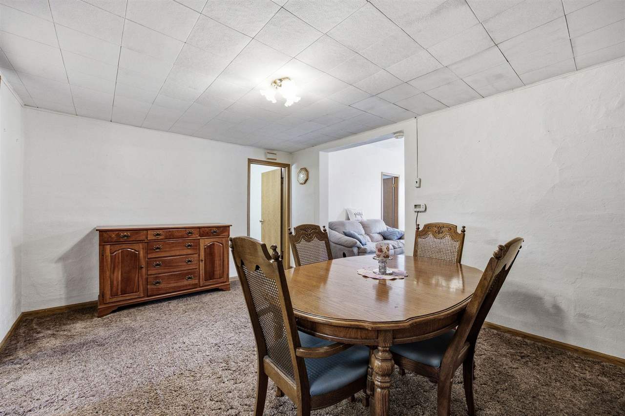 623 E Main Street West Branch IA 52358