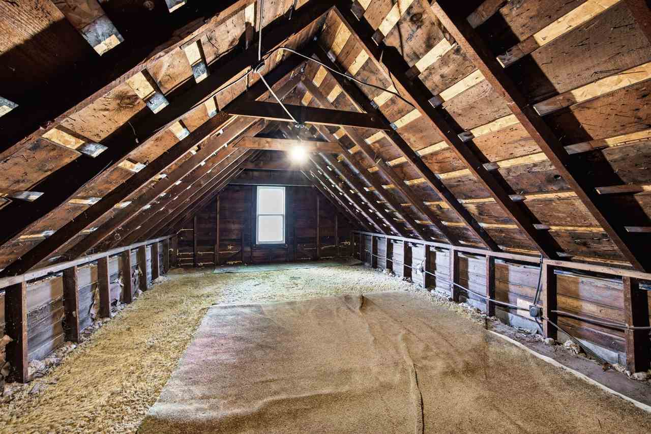 623 E Main Street West Branch IA 52358